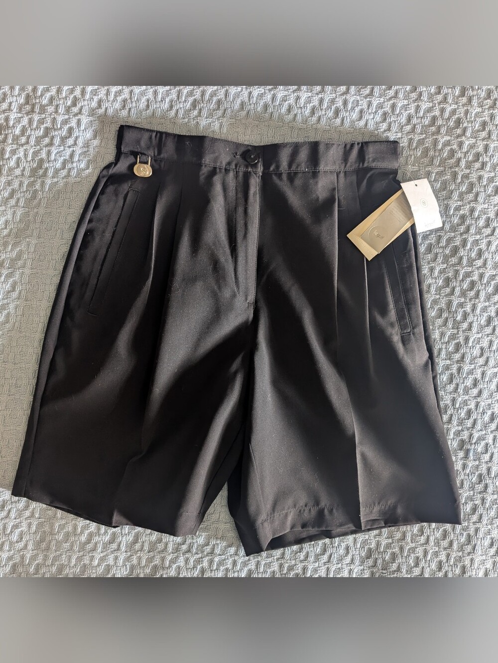 Liz Golf Black Pleated Shorts By Liz Claiborne Size 4 Coolmax Poly Blend